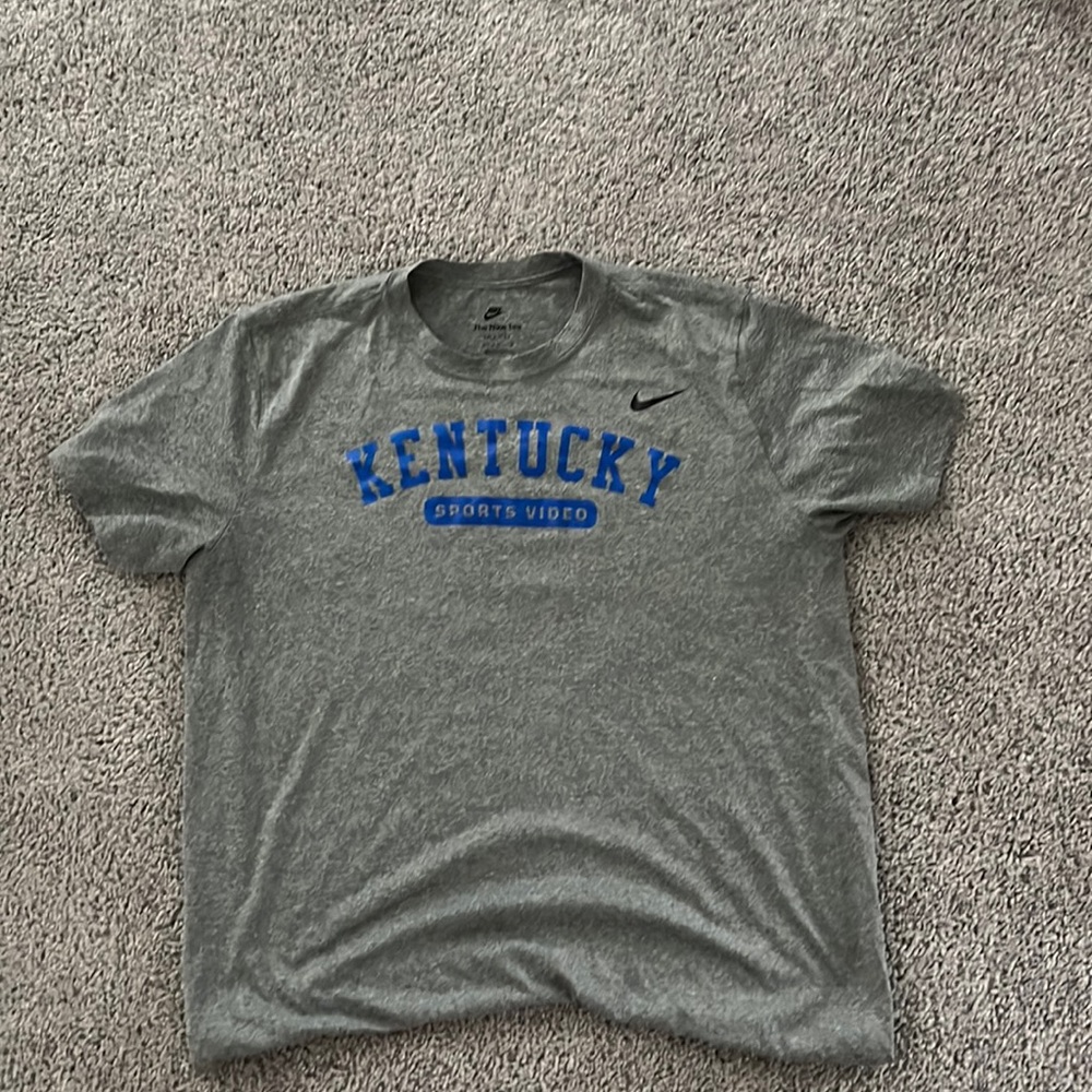 Kentucky Sports Video Nike Dri-Fit - Picture 1 of 1